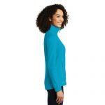 EB241_denaliblue_model_side_072017